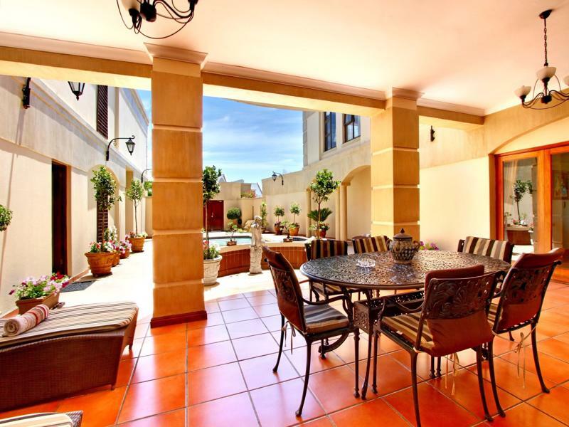 Casa Mia Guesthouse Тейбл-Вью Экстерьер фото